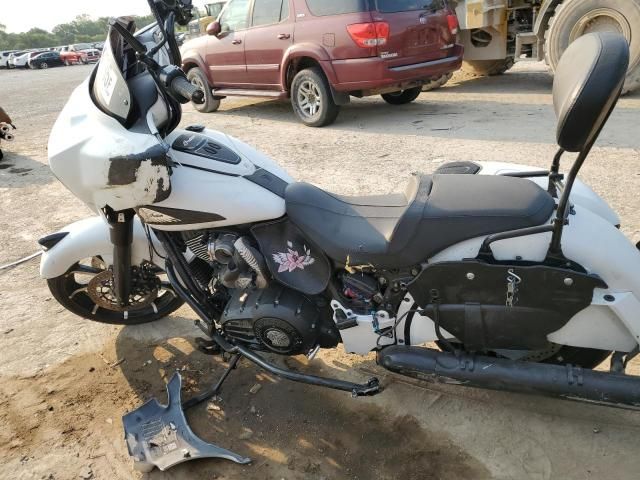 2019 Indian Motorcycle Co. Chieftain Dark Horse