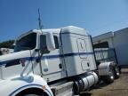 2015 Kenworth T660 Semi Truck