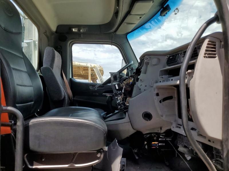 2016 Peterbilt Tractor 2016 Peterbilt 579 Semi Truck