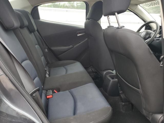 2017 Toyota Yaris IA
