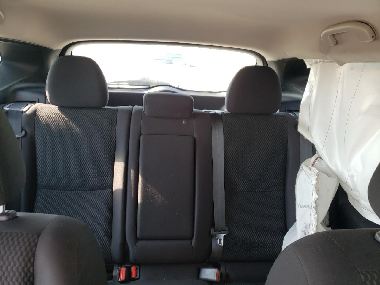 2022 Nissan Rogue Sport s