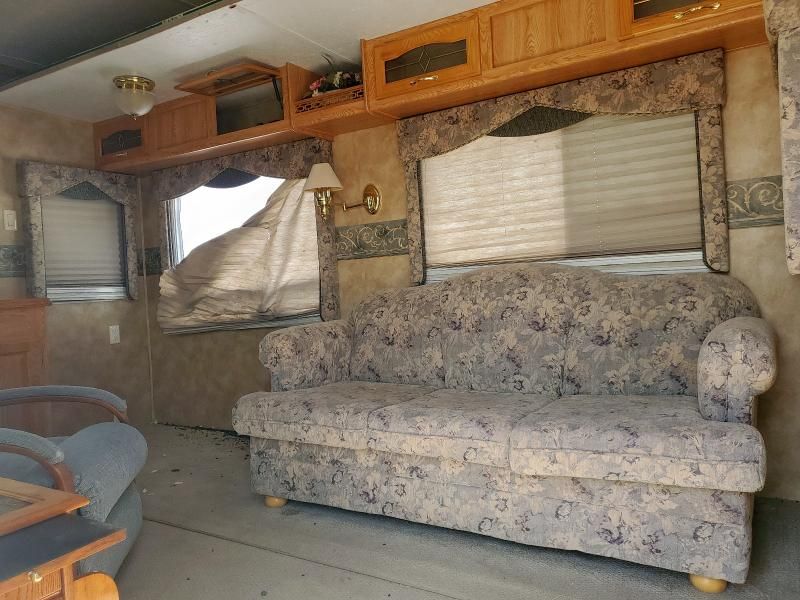2005 Keystone Zinger