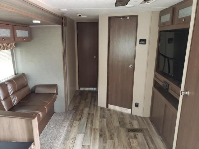 2019 Keystone Hideout-RVS Camper