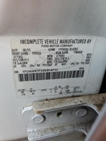 2006 Ford F550 Super