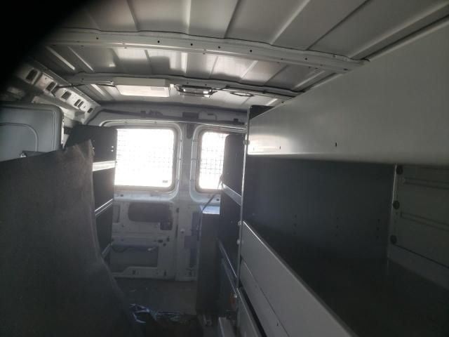 2014 Chevrolet Express G2500