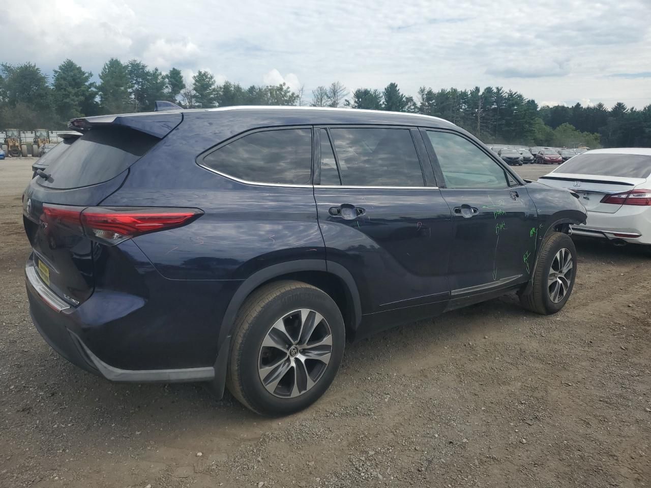 2020 Toyota Highlander xle