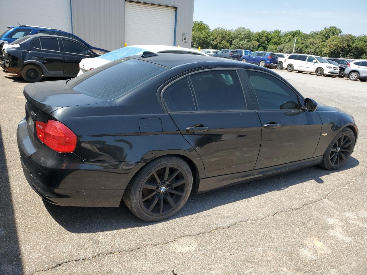 2011 BMW 328 i