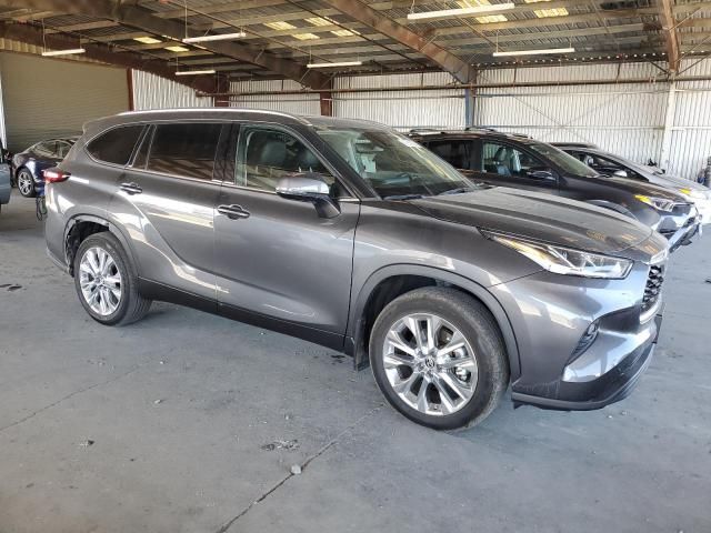 2022 Toyota Highlander Limited