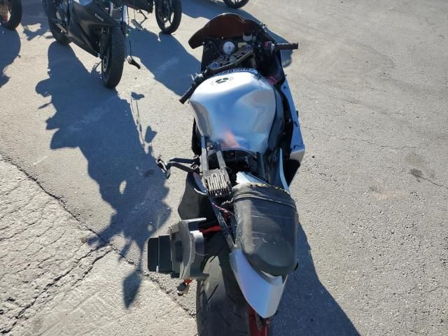 2004 Suzuki GSX-R1000