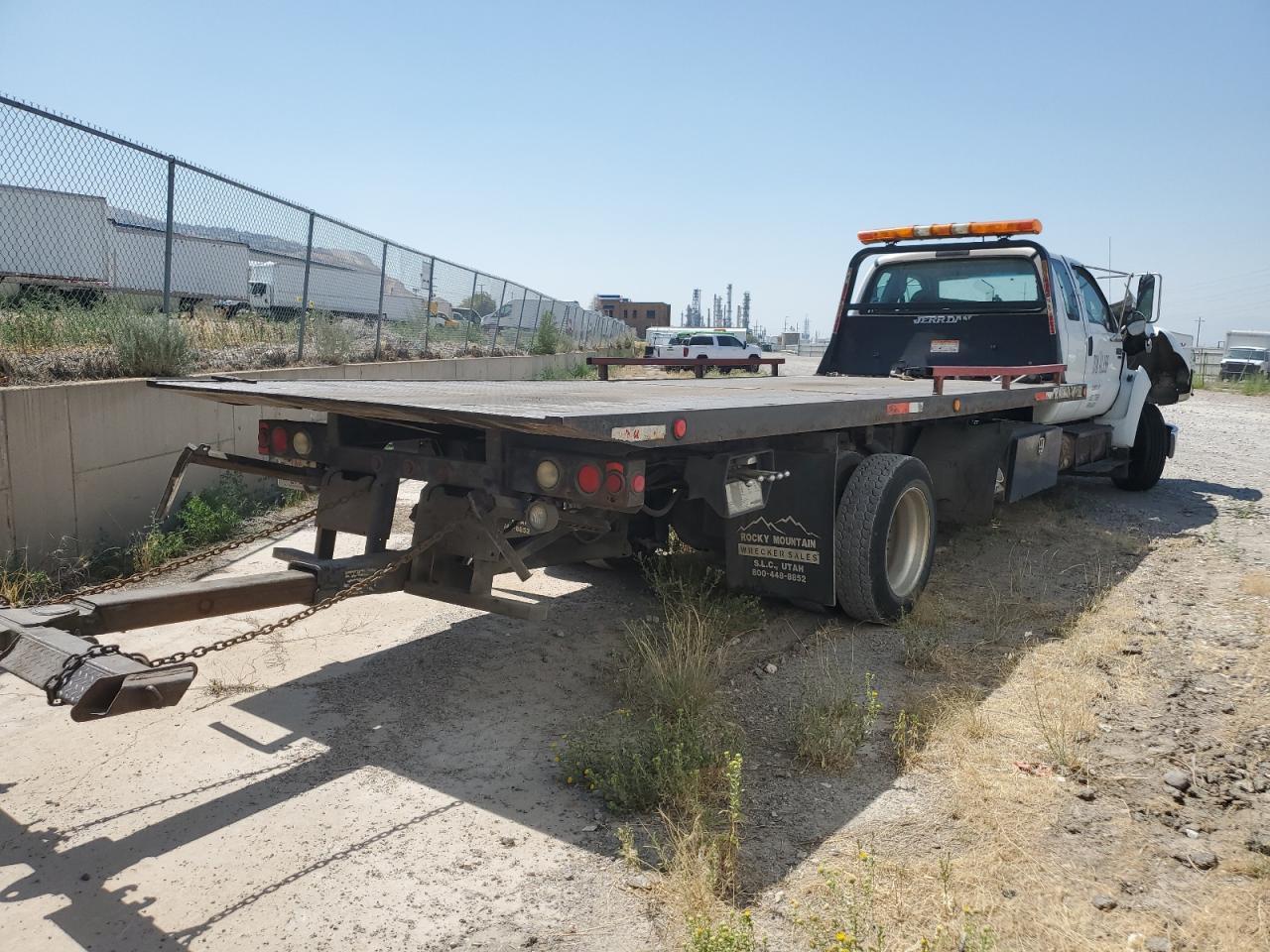 2007 Ford F650 Super Duty Rollback Truck