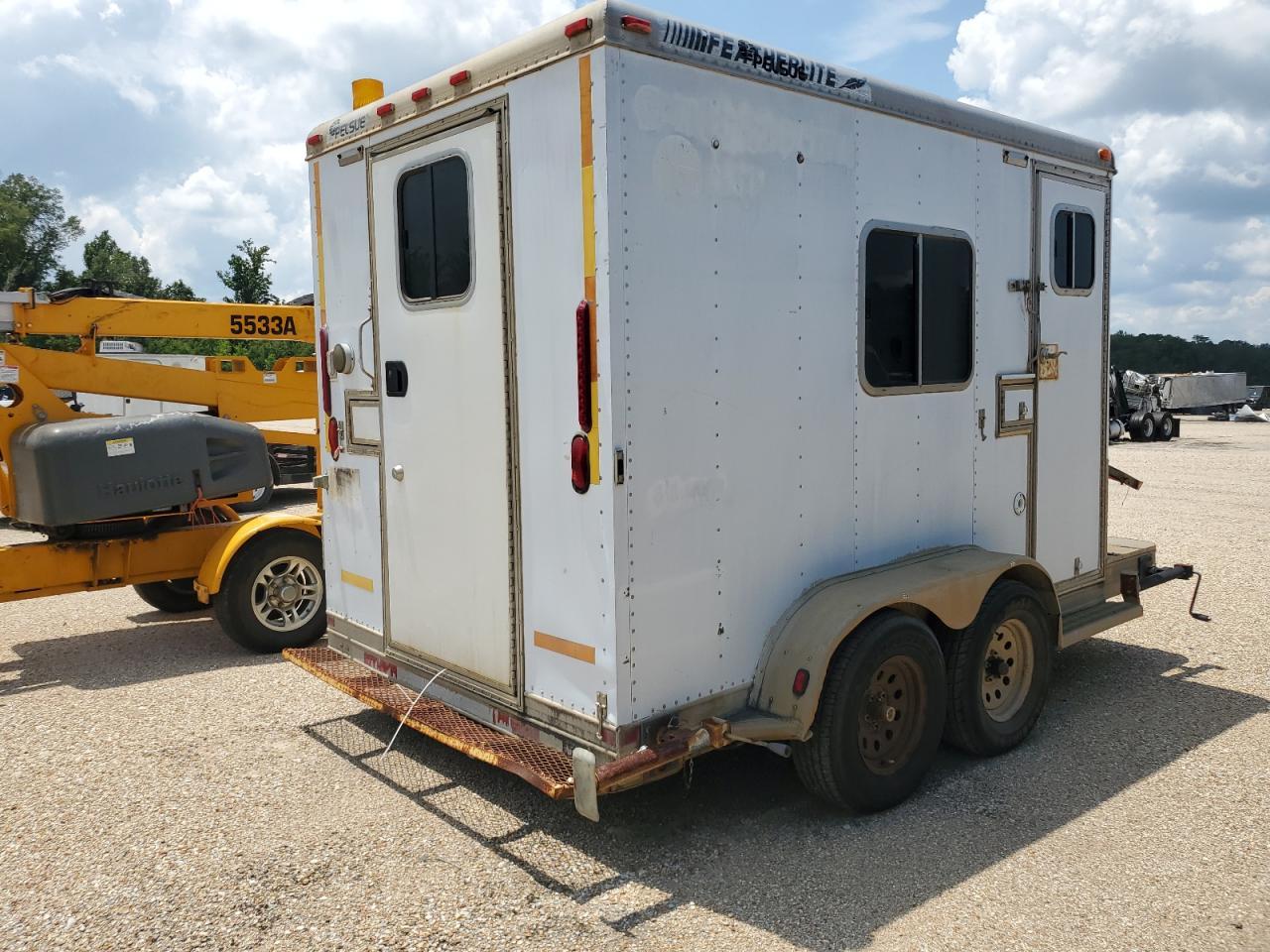 2000 Pelsue Trailer