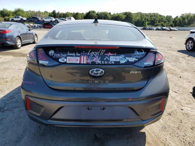 2022 Hyundai Ioniq SE