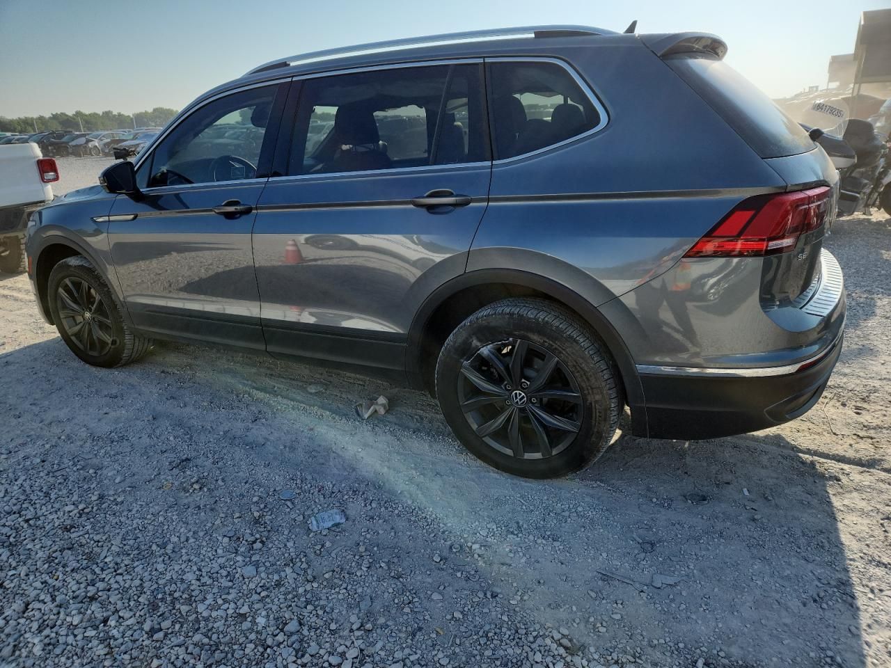 2022 Volkswagen Tiguan se