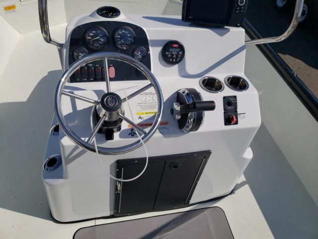 2021 Crestliner Boat