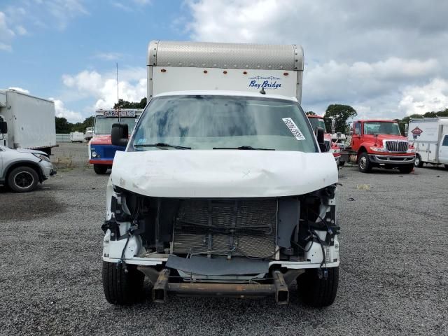 2019 GMC Savana Cutaway G3500