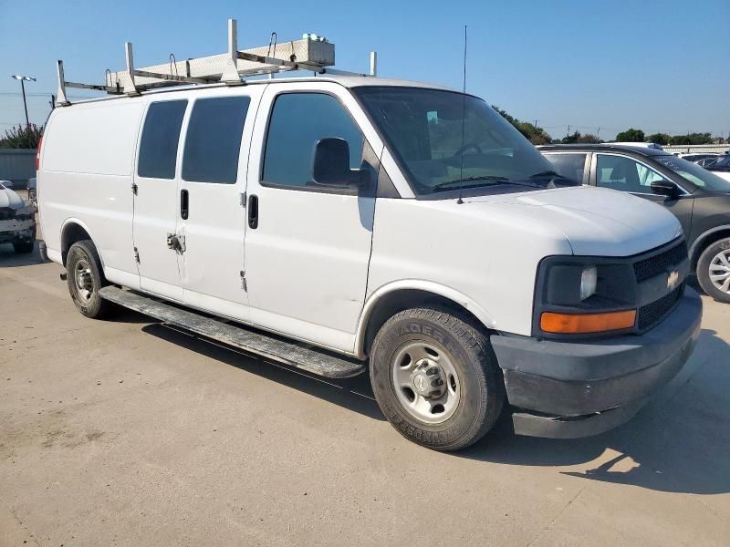 2017 Chevrolet Express G2500