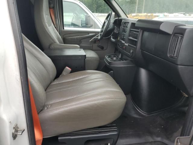 2013 Chevrolet Express G2500