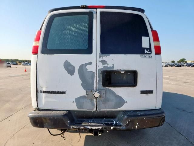 2005 GMC Savana G3500