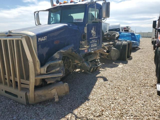 2017 Peterbilt 389 Semi Truck