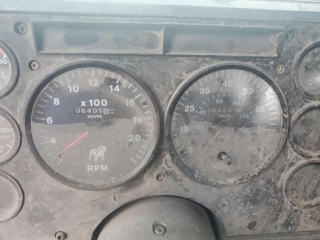 1999 Mack Ch613 Roll-off Container Truck