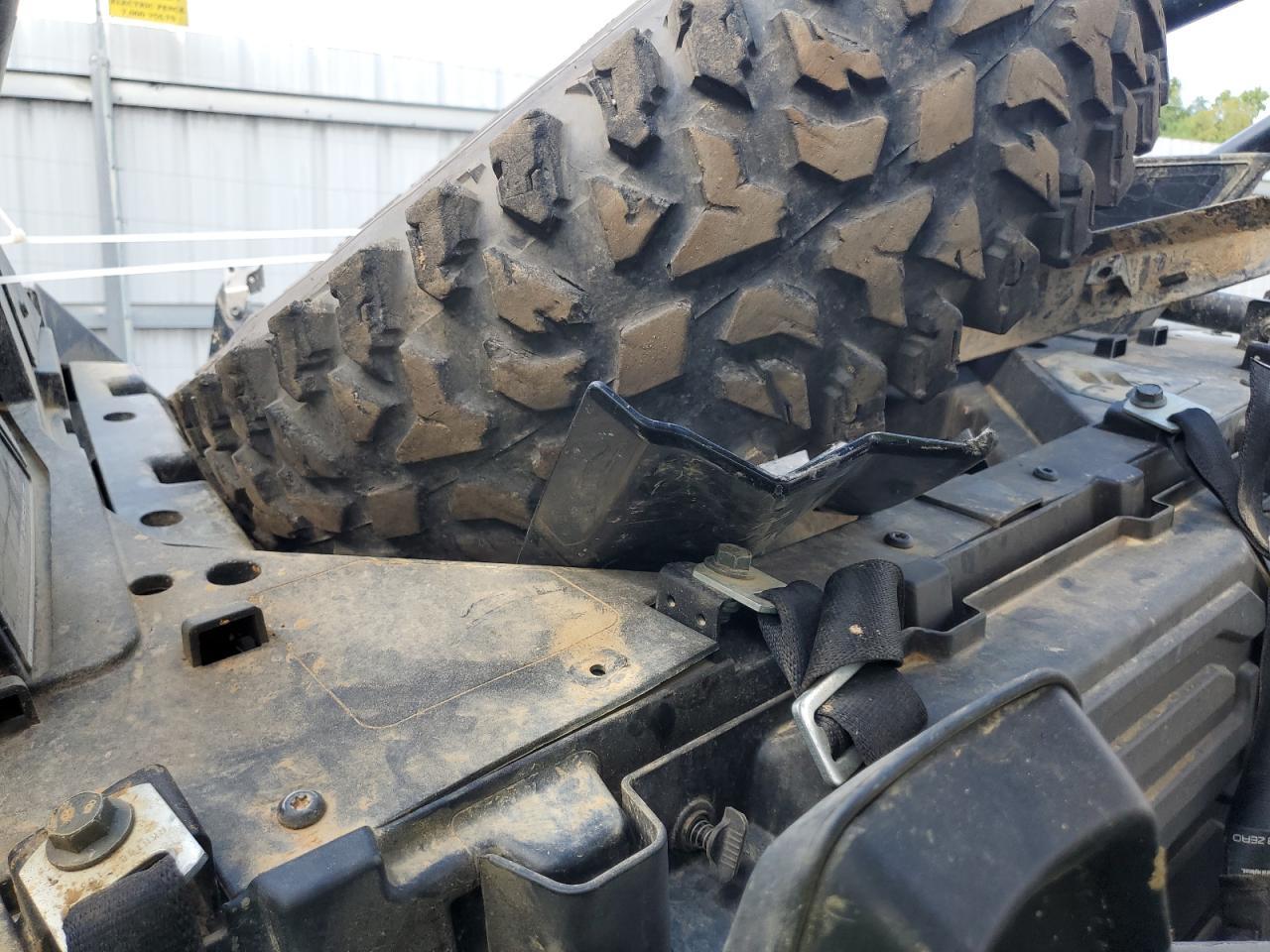 2023 Polaris RZR Turbo R Sport