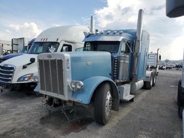 2000 Peterbilt 379 Semi Truck