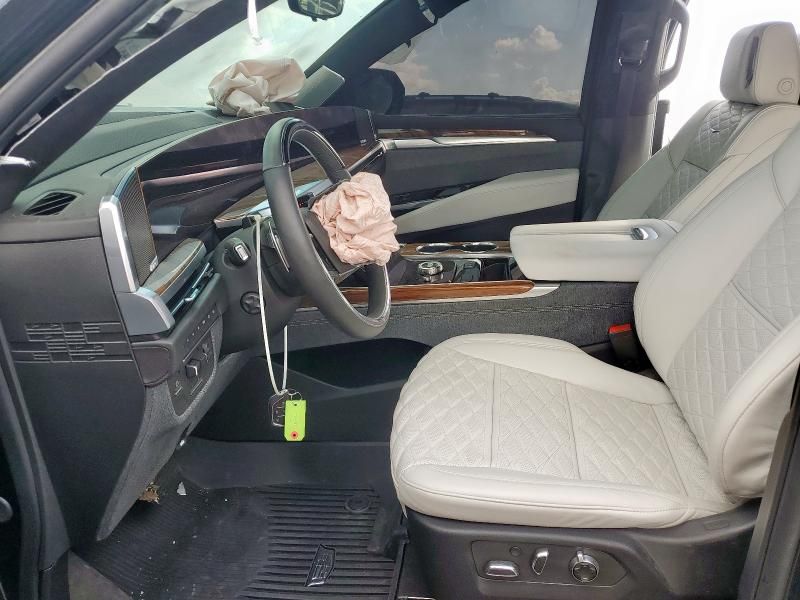 2025 Cadillac Escalade Sport Platinum