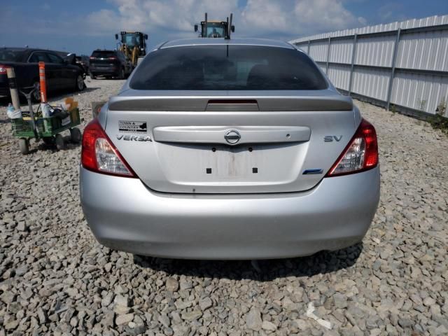 2013 Nissan Versa S