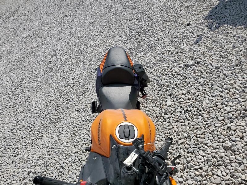 2025 Kawasaki EX650 P