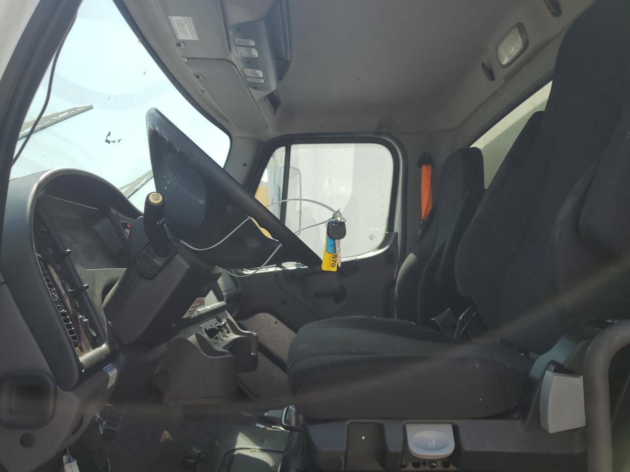 2024 Freightliner Business Class M2 BOX Truck