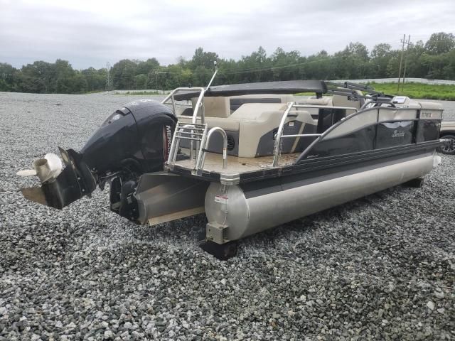 2022 Barletta Cabrio Series-Boats