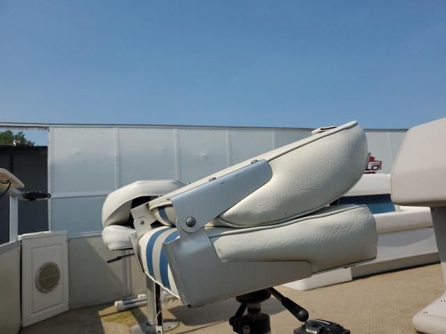 2003 Crestliner Suncast 22FT-Boats Pontoon Boat