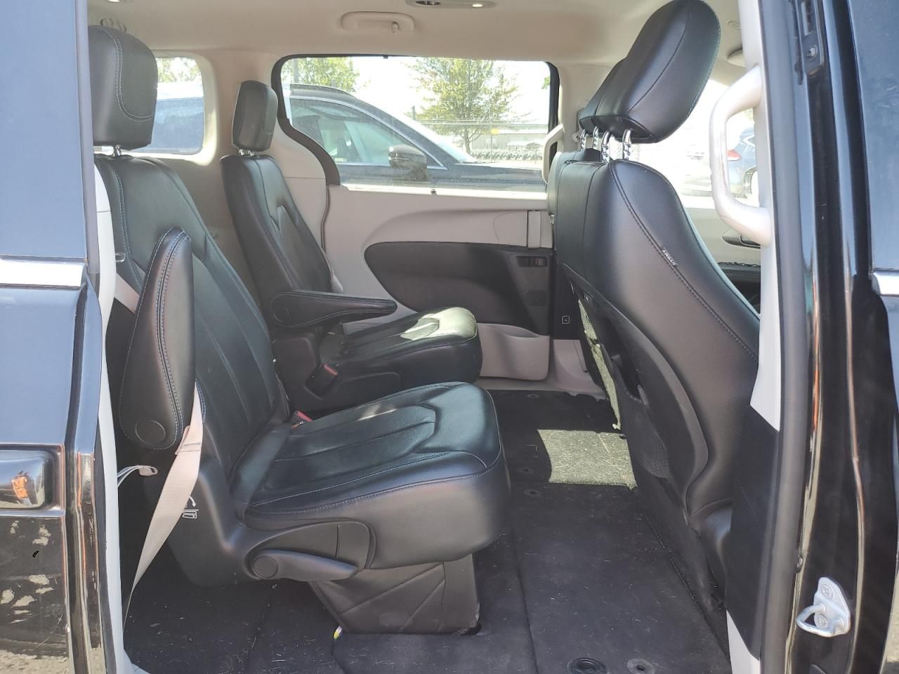 2021 Chrysler Pacifica Touring l