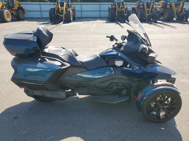 2022 Can-Am Spyder Roadster RT