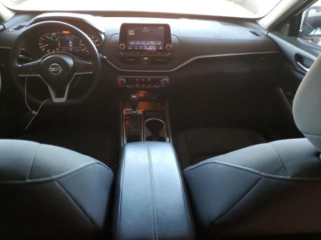2021 Nissan Altima SV