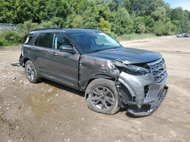 2025 Ford Explorer Active