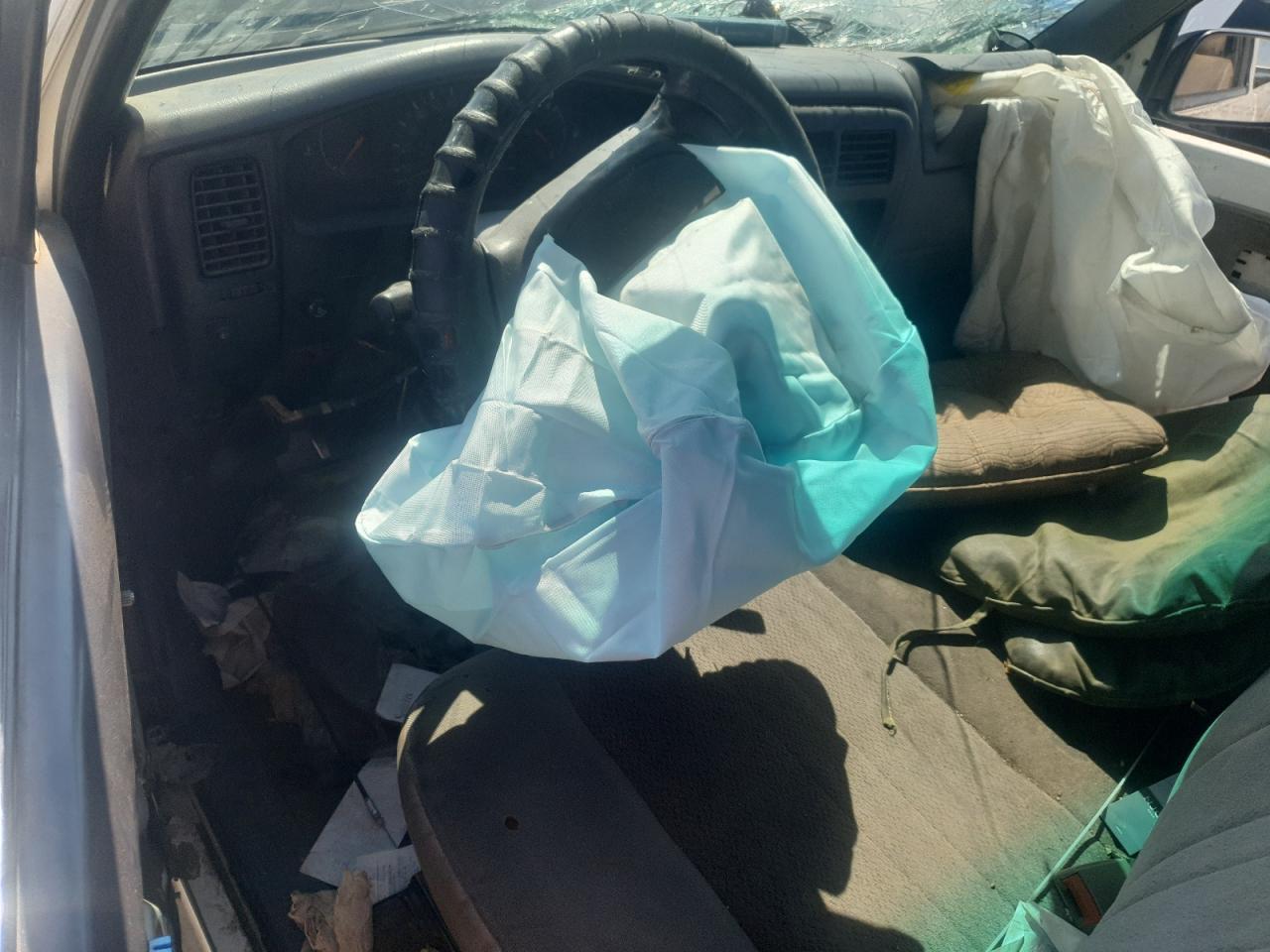 1999 Toyota Tacoma Base