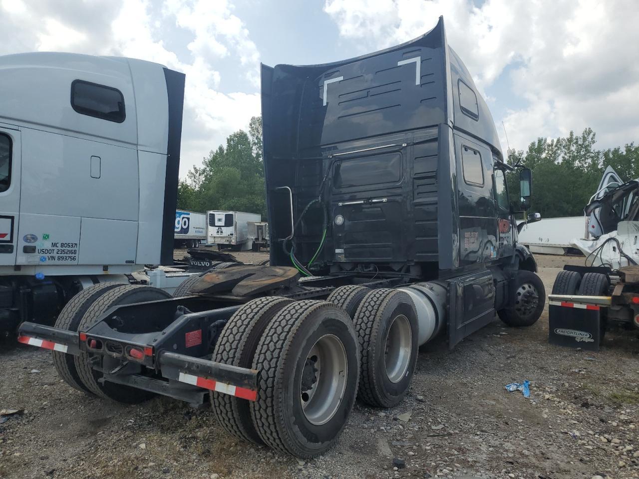 2023 Volv O VNL Semi Truck