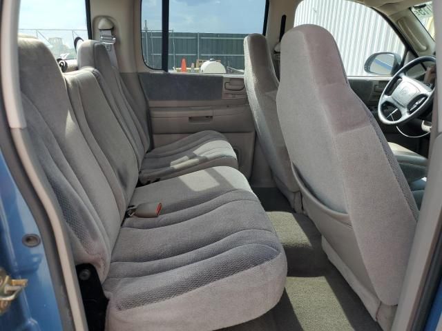 2003 Dodge Dakota Quad SLT