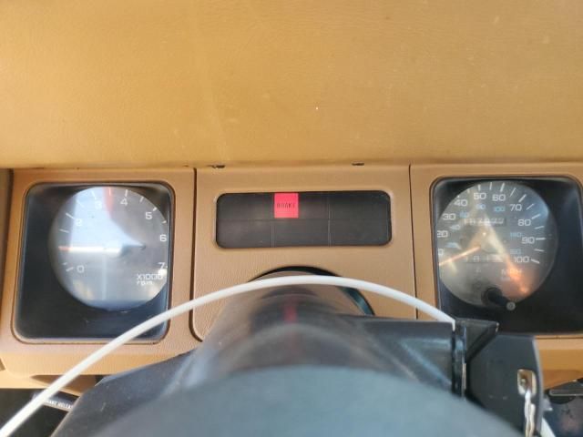 1995 Jeep Wrangler / YJ S