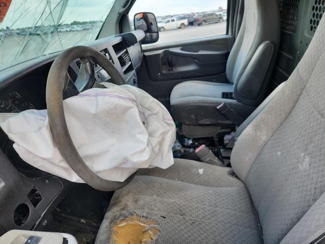 2011 Chevrolet Express G2500
