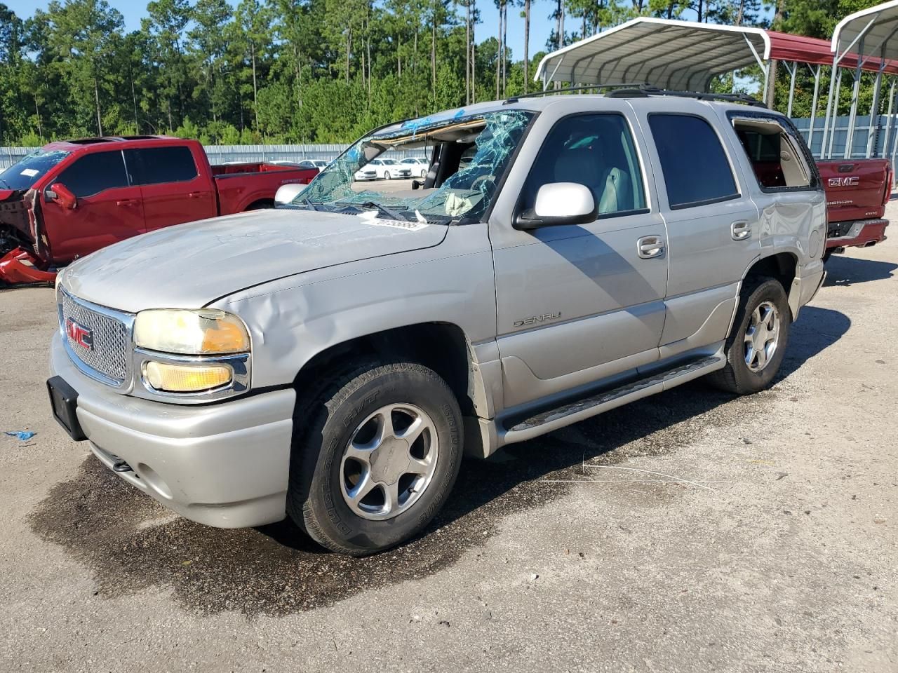 2004 GMC Yukon Denali