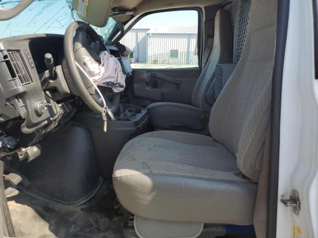 2020 Chevrolet Express G2500