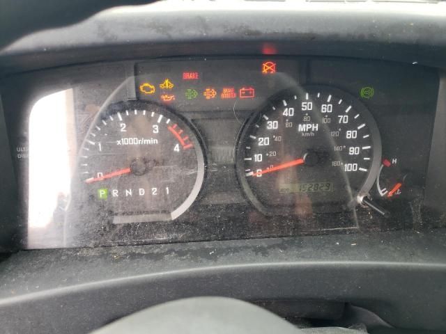 2008 Chevrolet Tilt Maste-Trucks