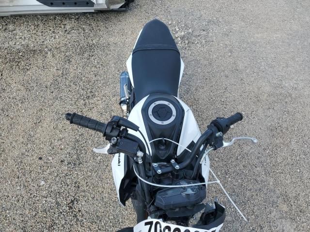2020 Kawasaki BR125 J