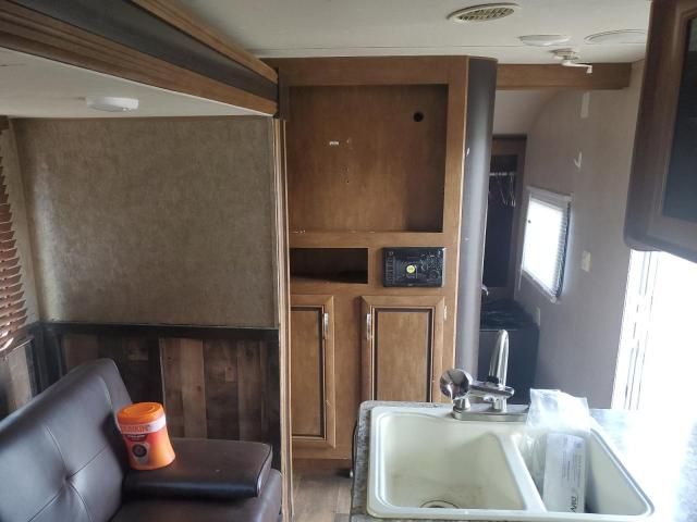 2016 Wildwood 2016 Foresriver WILDW-Lite-RVS SLIDE-IN Camper
