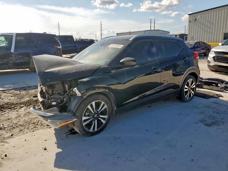 2020 Nissan Kicks SV