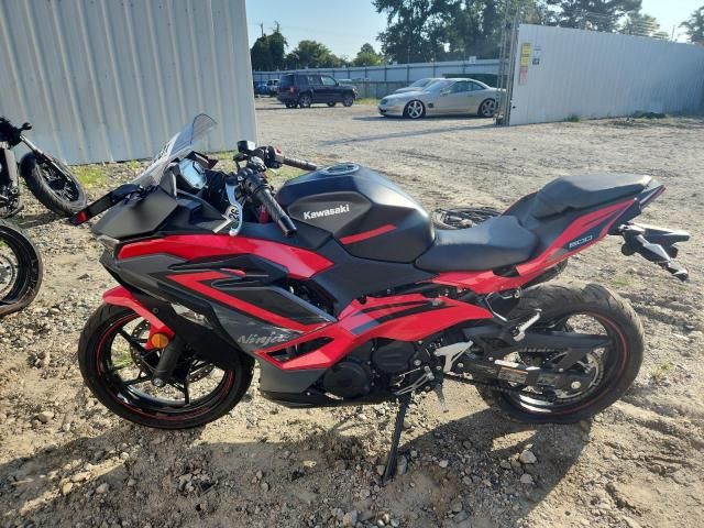 2025 Kawasaki EX500