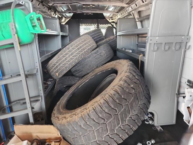 2021 Chevrolet Express G2500