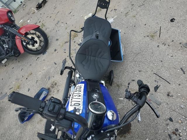 2004 Harley-Davidson Flstci